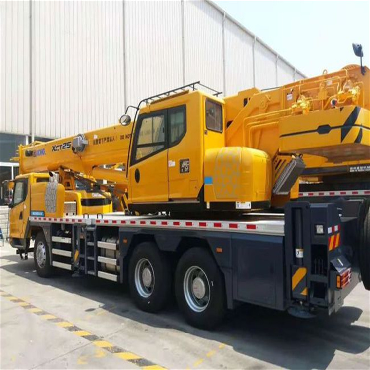 邛崃离这最近出租吊车电话